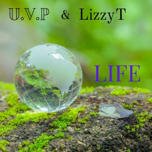 ดาวน์โหลดและฟังเพลง Life พร้อมเนื้อเพลงจาก U.V.P