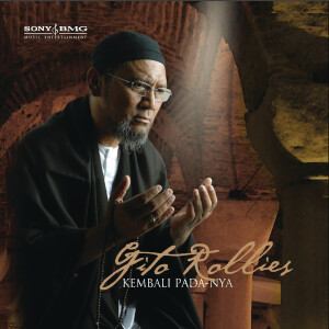 收聽Gito Rollies的Cinta Yang Tulus歌詞歌曲