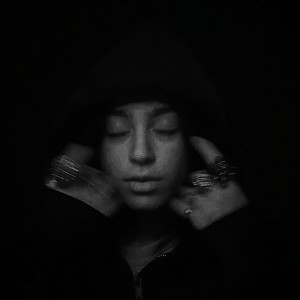 收聽Zevia的pain's my only home (Sped Up)歌詞歌曲