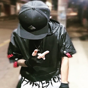 收听DJ MENOR ML的Tipo Balão (Explicit)歌词歌曲