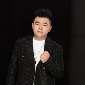 อัลบัม 爱你的男子 ศิลปิน 李振