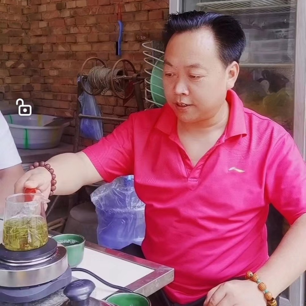 何辉