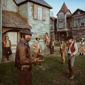 default playlist img