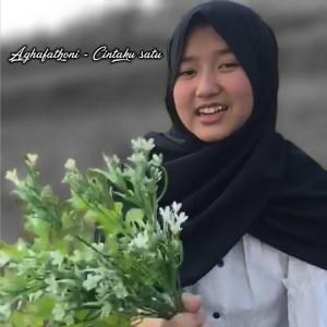 收听Aghafathoni的Cintaku Satu歌词歌曲