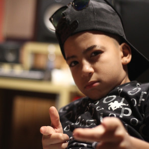 ดาวน์โหลดและฟังเพลง Vibe Diferente พร้อมเนื้อเพลงจาก Mc Pedro Ryan