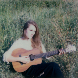 ดาวน์โหลดและฟังเพลง Under the Weeping Mulberry Tree พร้อมเนื้อเพลงจาก Stella Sommer