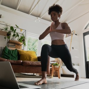 Brain Stimulation Consort的專輯Yoga Serenity: Soothing Sounds for Relaxation