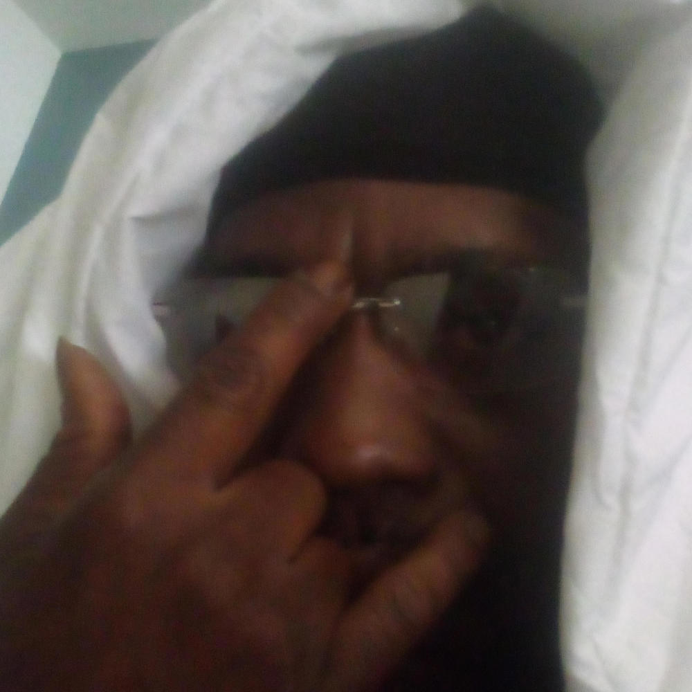 MAUSH.PYT. (Explicit)