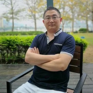 收聽蔡恩慧的情意濃歌詞歌曲