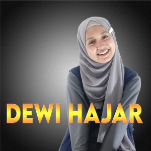 收听Dewi Hajar的ألف صلی الله علی زين الوجود歌词歌曲