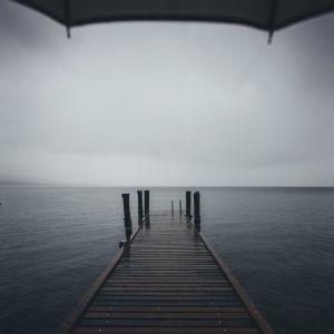收聽Meditation Rain Sounds的Holy Rains歌詞歌曲
