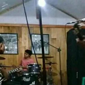 Listen to Hanya Kamu Sayang (Acoustic) song with lyrics from Mizuki
