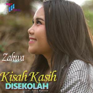 Dengarkan Cinta Kita lagu dari Zahwa dengan lirik