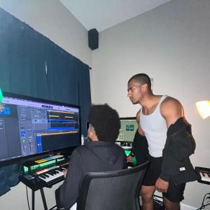 default playlist img