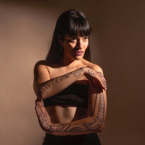 Album Ouróboros from Ireri Almonte