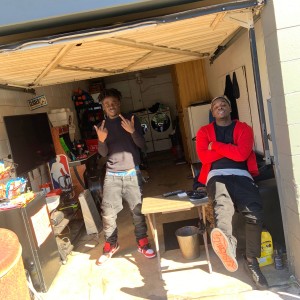 收聽Yonboutcash的Like me (Explicit)歌詞歌曲