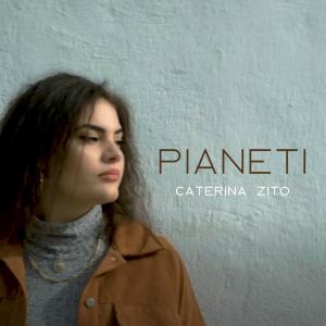 ดาวน์โหลดและฟังเพลง Pianeti พร้อมเนื้อเพลงจาก CATERINA ZITO