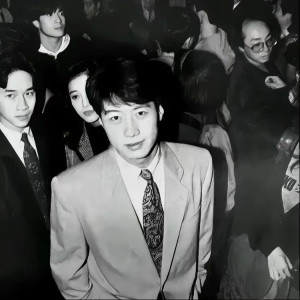 Listen to 黑白照 (DJ版) song with lyrics from DJ铁柱Remix