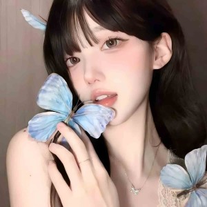 收听罗慧君的搀扶管它天不长地不久（DJ版） (完整版)歌词歌曲