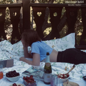 Dengarkan lagu Out of Love nyanyian Brooke Butler dengan lirik