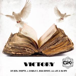 ดาวน์โหลดและฟังเพลง Victory(with Bigg Benzo, L Double E, Ru Aps & Lil Lee) พร้อมเนื้อเพลงจาก Da Real Skripta