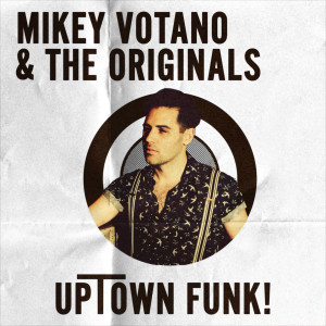Dengarkan lagu Uptown Funk nyanyian Group Star dengan lirik