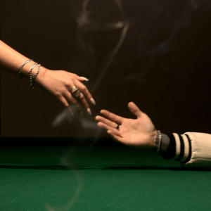 default playlist img