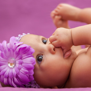 收聽Canzoni Per Bambini Ninna Nanna的Earth歌詞歌曲