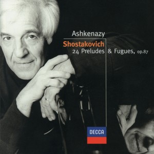 ดาวน์โหลดและฟังเพลง Prelude & Fugue No.7 in A major: Fugue พร้อมเนื้อเพลงจาก Vladimir Ashkenazy