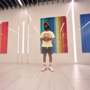 default playlist img