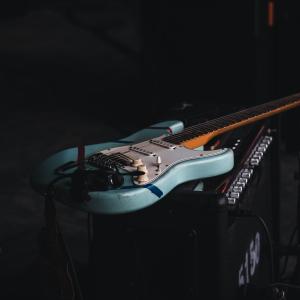 Listen to Jimi Blues song with lyrics from OdinMann