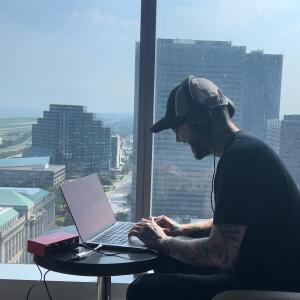default playlist img