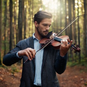 ดาวน์โหลดและฟังเพลง Mountainfall Symphony พร้อมเนื้อเพลงจาก Relaxing Harp Music