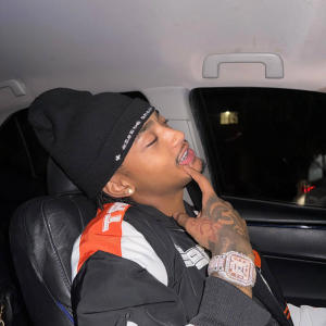 收聽Infamoussdeon的Not my ball (Explicit)歌詞歌曲