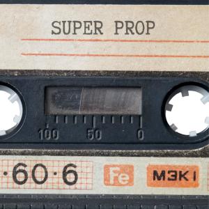 收聽Yousaka的Super prop (Explicit)歌詞歌曲
