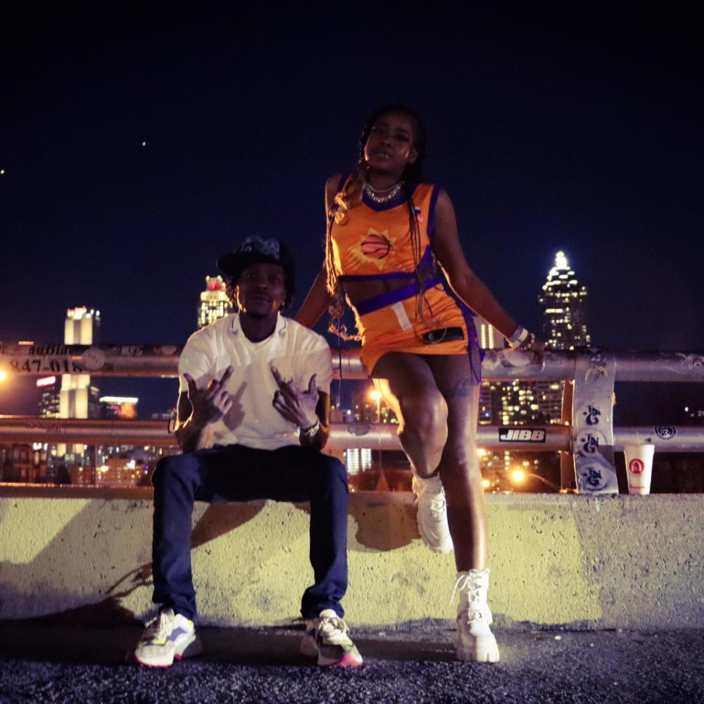 We Outside (feat. Ladii Bri) (Radio Edit)
