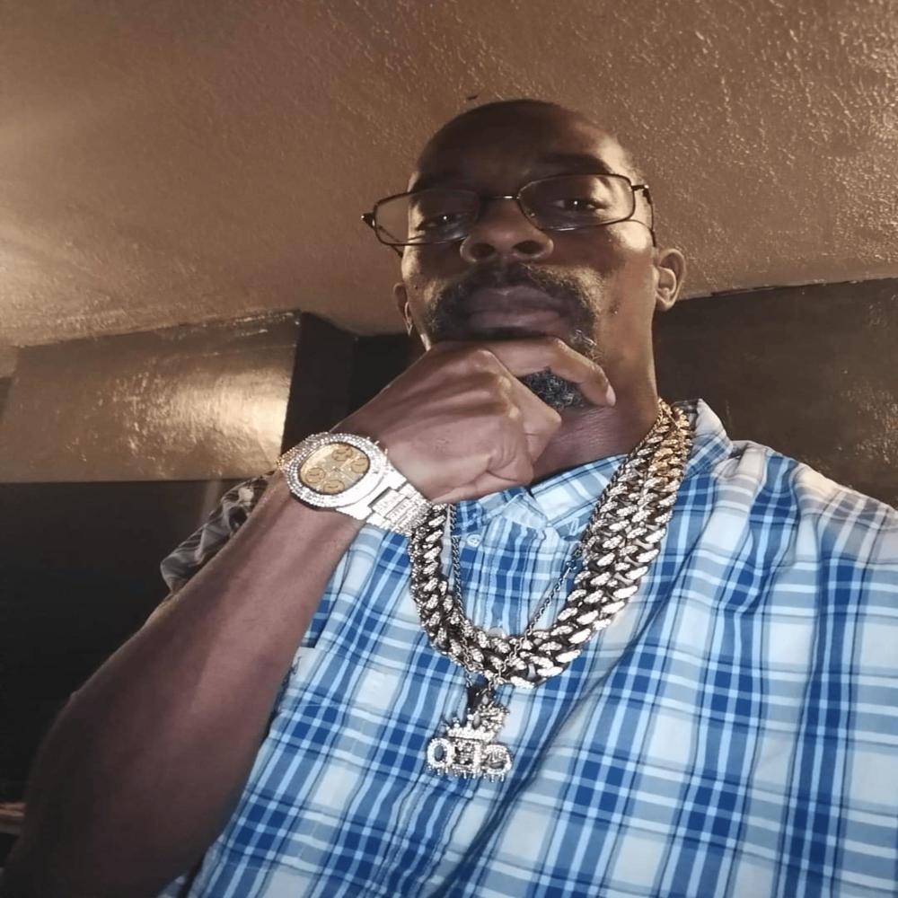 He Flex N Be Elect (Explicit)