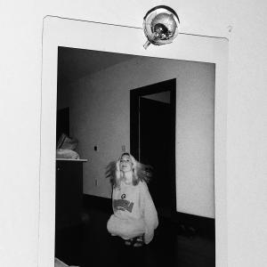 ดาวน์โหลดและฟังเพลง Darlin พร้อมเนื้อเพลงจาก Ally Lynn