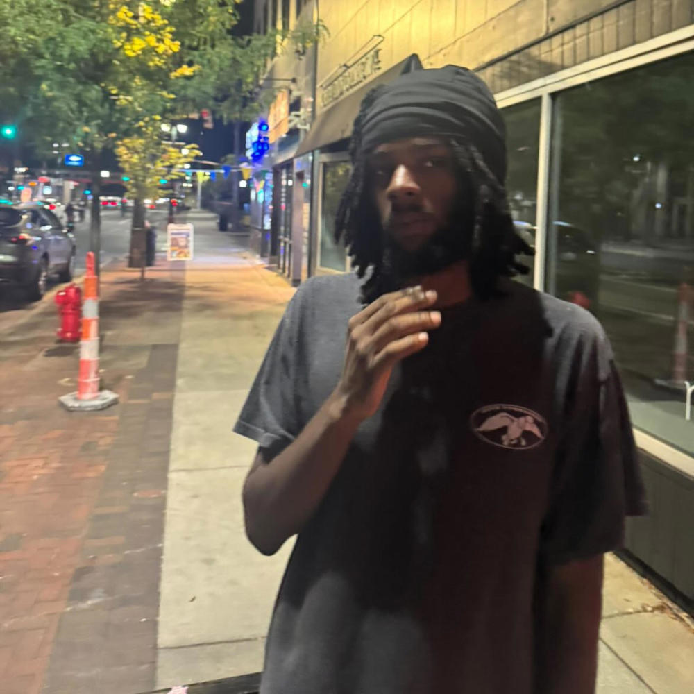 i cant keep up (feat. pink18s) (Explicit)