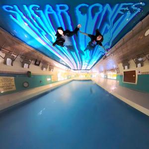 ดาวน์โหลดและฟังเพลง Molotov (feat. Eliphas) (Explicit) พร้อมเนื้อเพลงจาก Sugar Cones