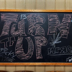 ดาวน์โหลดและฟังเพลง TURN UP (feat. L$D MPRG) (Explicit) พร้อมเนื้อเพลงจาก Rich Regal