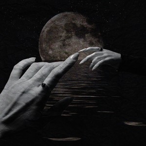 Listen to ขอโทษที่อยู่ไกล song with lyrics from PATH DIZ