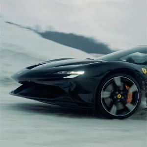 收聽Megatrong的ZOOM歌詞歌曲