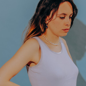 Listen to Agenda song with lyrics from Blandine