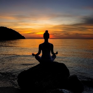 ดาวน์โหลดและฟังเพลง Sonidos Reconfortantes Que Rodean La Paz พร้อมเนื้อเพลงจาก Encontrar frecuencia