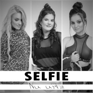 收聽SELFIE的Nu uita歌詞歌曲