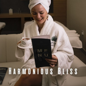 Relaxing Piano Radio的專輯Harmonious Bliss: Soothing Piano Melodies for Spa Relaxation
