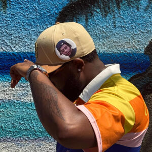 default playlist img