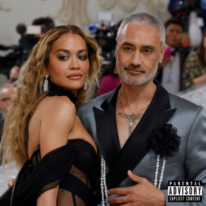 ดาวน์โหลดและฟังเพลง Rita Ora (Explicit) พร้อมเนื้อเพลงจาก Angst