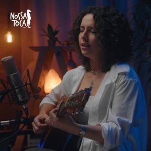 收听Nossa Toca的Put Your Records On (Acústico)歌词歌曲